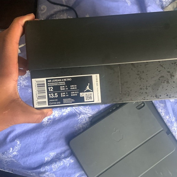 Air Jordan 4 “Black Cats” Black/ Graphite size 12 - Picture 6 of 7